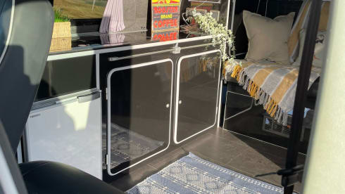 Jeff – Jeff- 4 Berth Volkswagen Campervan - New Professional Conversion