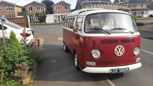 Poppy – Camper Volkswagen a 2 posti letto del 1971