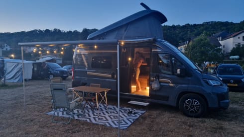Tummo, a boutique VAN experience - Bürstner 4P - 2026