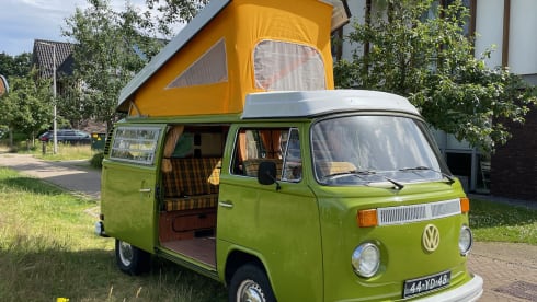 Beautiful vintage Volkswagen T2 camper from 1976
