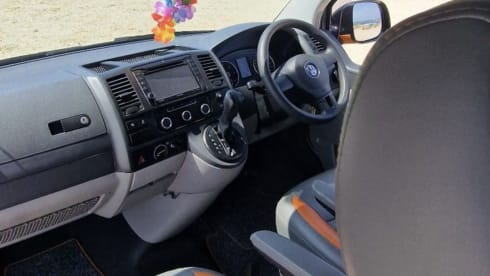 Cool Journeys – VW T5 4 berth LWB Auto Sporty Camper with bike rack