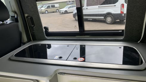 Sky – 4 berth Volkswagen Transporter campervan 