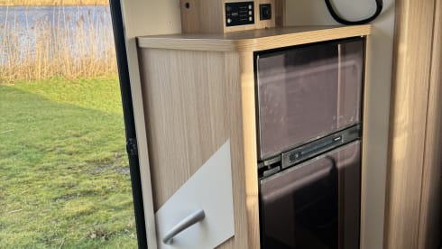 5p Citroën semi-integrated from 2019