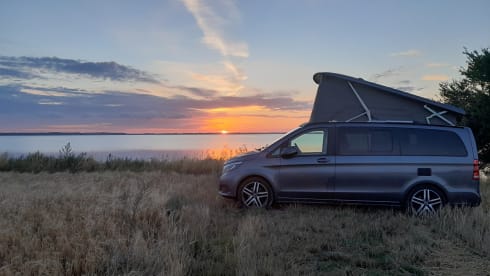 4p Mercedes-Benz Marco Polo 4matic campervan from 2020