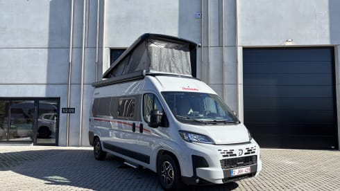 ADRIA Twin 640SLB Supreme AUTOMATIC