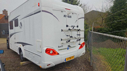 25 Year Edition – 4p Knaus semi-integrated uit 2014