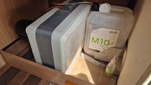 4-seater Knaus integrated from 2012