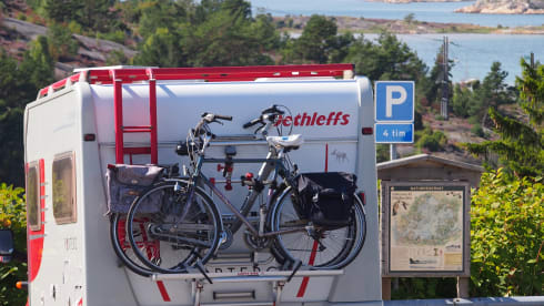 Beautiful compact Dethleff Fortero, red / light gray ..