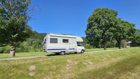 Ons oude trouwe campertje – 4p Elnagh alcove from 1993