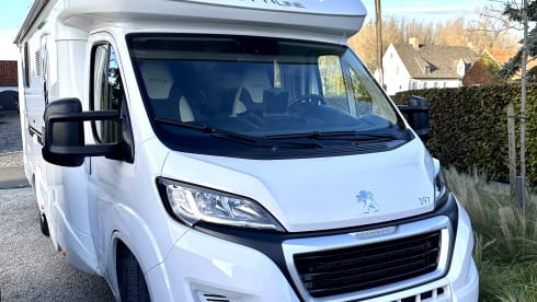 Fully equipped and brand new motorhome