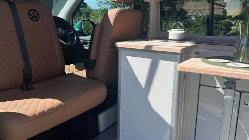 Loch & Leaf – VW Transporter T6.1 de luxe ︱Explorez l'Écosse avec style ︱Entièrement équipé