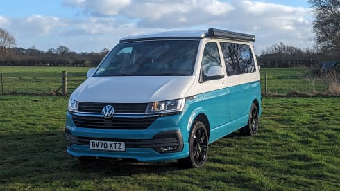 Loki – 4 berth Volkswagen campervan
