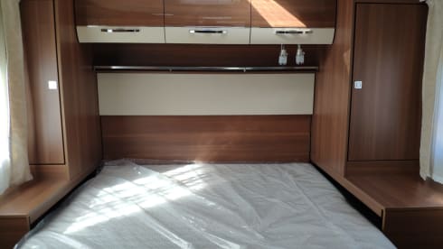Motorhome LMC ExpIorer Comfort I 695 