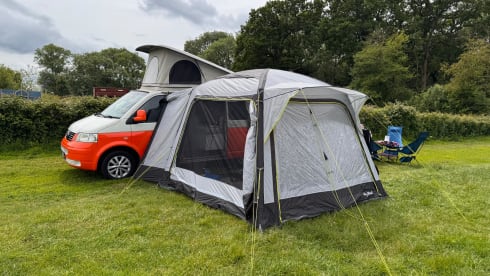 Paulo – An Orange Adventure! 3 berth Volkswagen campervan from 2007