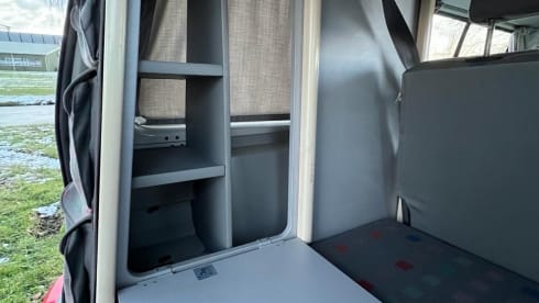 Witje op Wielen – 4p Volkswagen campervan from 1999