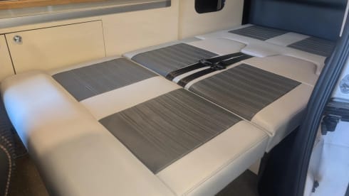 Serena – Camping-car Nissan Serena 2 places à partir de 2022