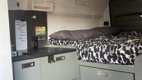 ICKL VIK – ICKL VIK THE VIKING CITROEN RELAY L3H2 TALL PEOPLE FRIENDLY