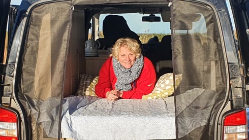 Casa on wheels – 2p Volkswagen campervan from 2022
