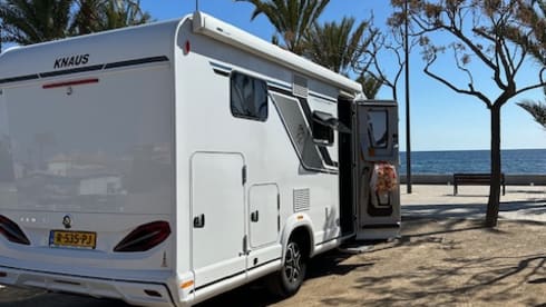 2p Knaus semi-integrated uit 2022