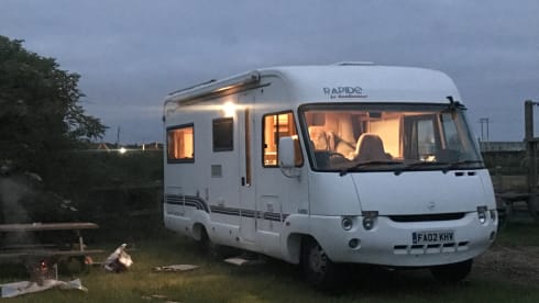 Beautiful 4 berth Rapido integrated from 2002