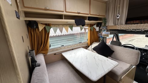 Fiat alcove camper adventure 