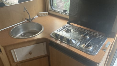 6p family camper with bunk beds