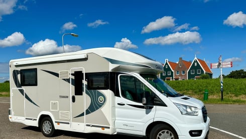 Luxury Camper from 2020 AUTOMATIC with 170 hp