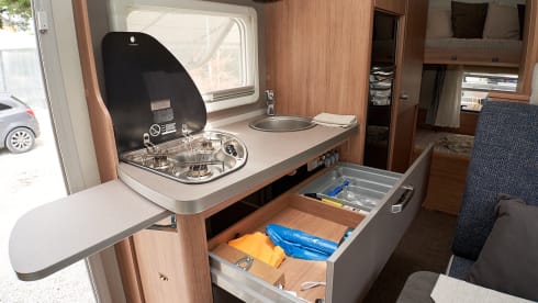 BEARENT – CAMPER WEINSBERG 6 PLACES 
