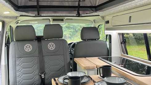 Glen Roamer – 4 berth Volkswagen T6 Campervan Rental Perthshire Scotland