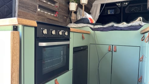 Serenity – 2p Peugeot Boxer L3H2 Volledig Uitgerust