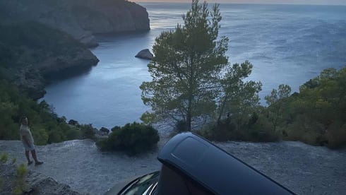 4p Mercedes-Benz Marco Polo