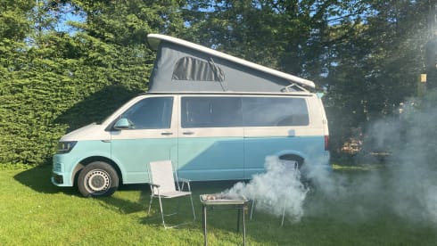 Annie – 2019 Volkswagen T6 FULLY EQUIPPED Campervan!