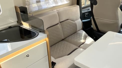 Heyden – New Zefiro integral with air conditioning 