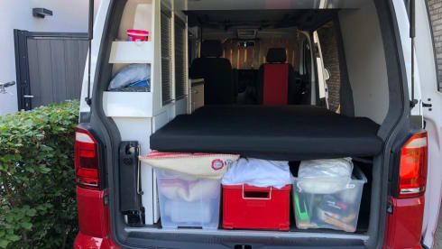 Kreeft – 2p Volkswagen 2015, from 2019 new Sallander installation from Aart camper construction