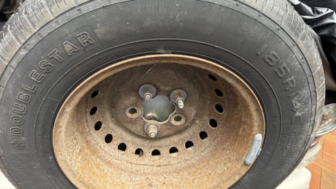 Wall E – 4 berth Volkswagen campervan from 1971