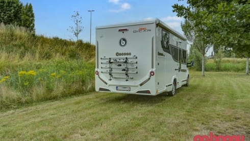 4p Benimar semi-integrated uit 2022