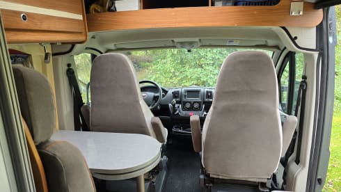3p Pössl bus uit 2014
