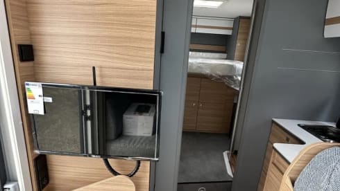 4p Dethleffs semi-integrated uit 2024
