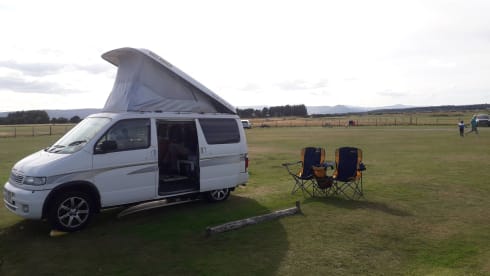 Britney – Britney "Bongo" Speere