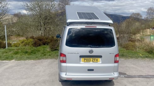 hamish – 2 berth Volkswagen campervan from 2010