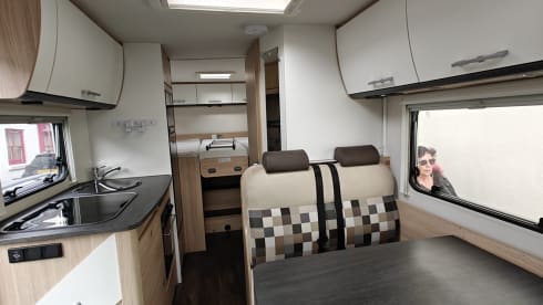 Sunlight-Wohnmobil mit 2 Schlafplätzen ab Baujahr 2020