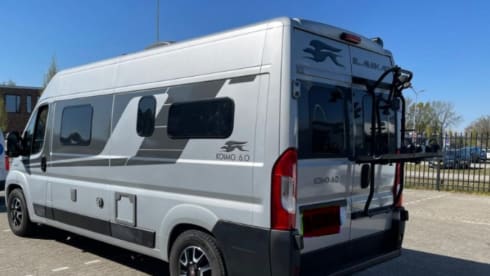 Laika automaat – Laika with Automatic, Super nice and handy bus camper, air conditioning 2022