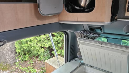 De Nugget – 4p Ford bus from 2008