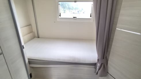 4p Chausson halbintegriert ab 2019