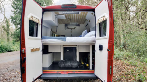 Amalfi  – Amalfi: A Luxury Off-Grid Campervan Escape for Two