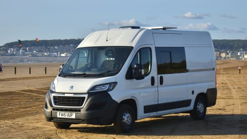Sahara – Beautifully Handcrafted Off-Grid Ready MWB Campervan