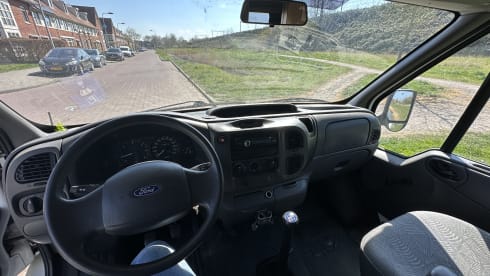 Ford Rimor – Ford Rimor 6 persoons leuke camper te huur