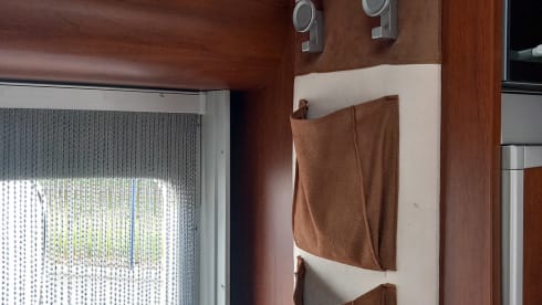 ELNA – Hymer a 5 posti integrato dal 2013