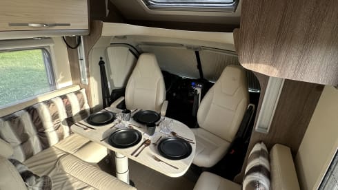Bürstner Ixeo Time – 4p Bürstner semi-integrated from 2015