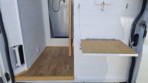 Carly – 2 berth Peugeot campervan from 2017